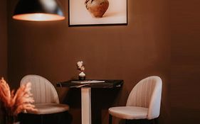 LLR Design Apartment - Sepia Toffee im Zentrum von Koblenz